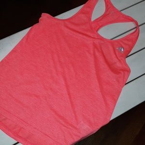 ⚘🐞Adidas Tank Top 🐞